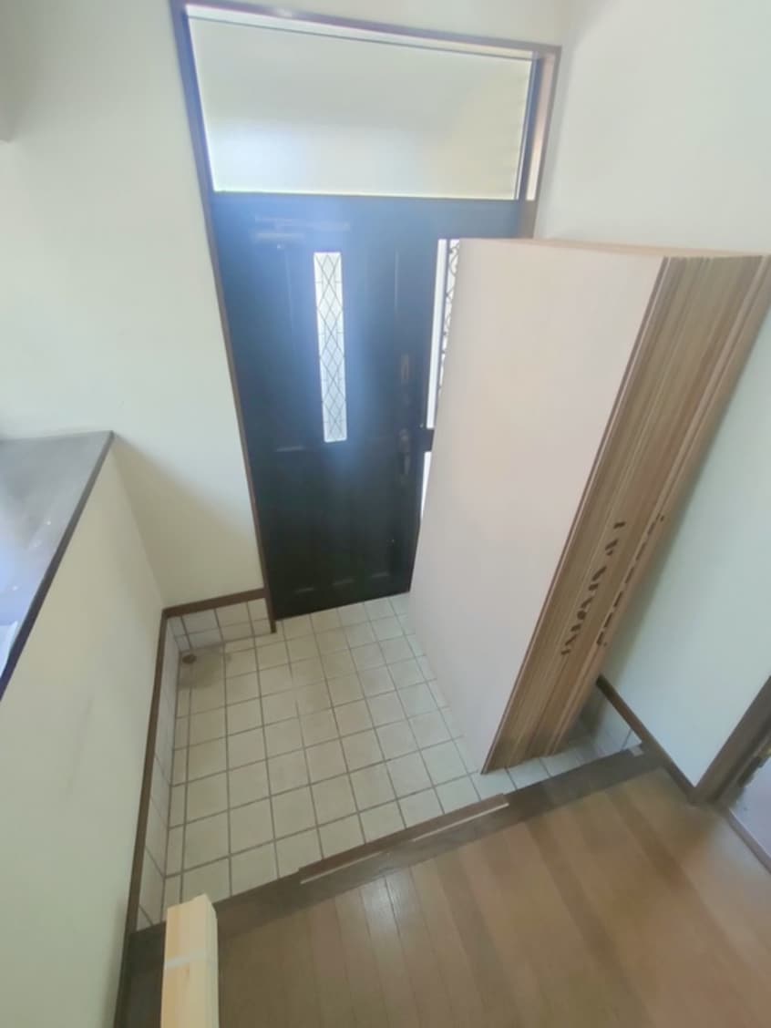 玄関 北本市貸家