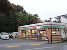 セブンイレブン 町田市民ホール前店(コンビニ)まで303m フラット町田