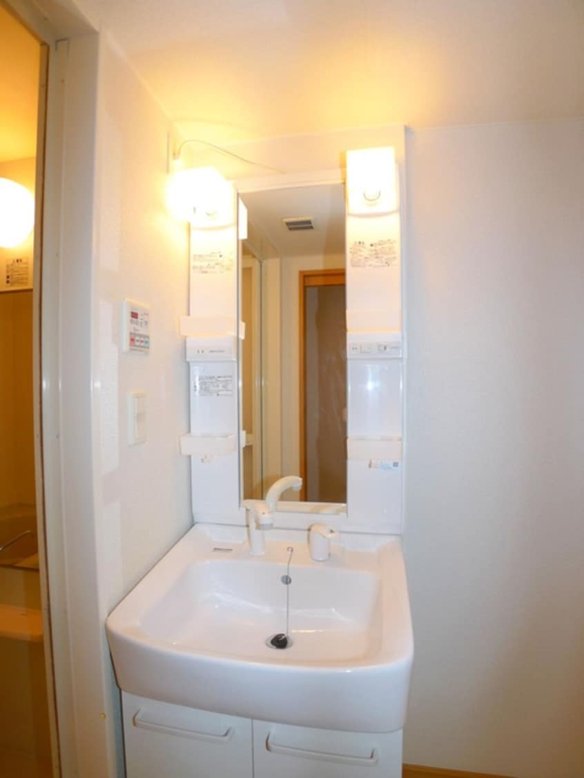 洗面 エタ－ナル南与野