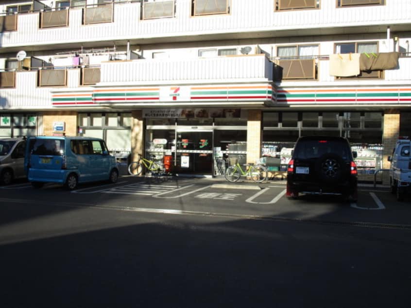 セブンイレブン(コンビニ)まで2400m サルドセジュ－ル