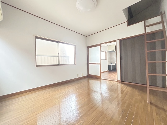 居室 ワイズフラット