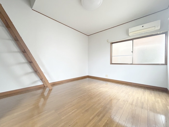 居室 ワイズフラット