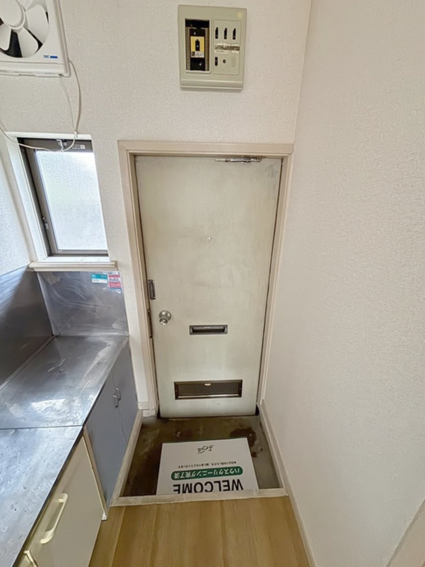 玄関 メゾン東桜