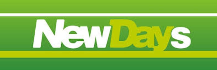 ニューデイズ(コンビニ)まで294m dear court