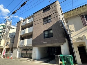 マ－ブルパレス