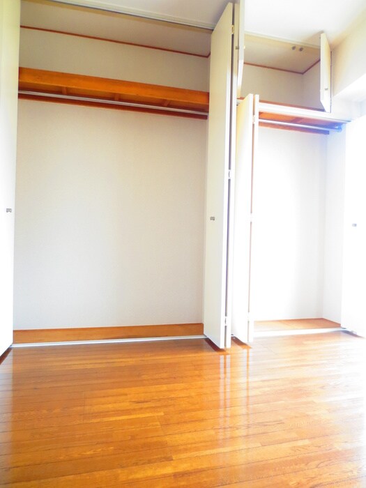 収納 グレイス横山