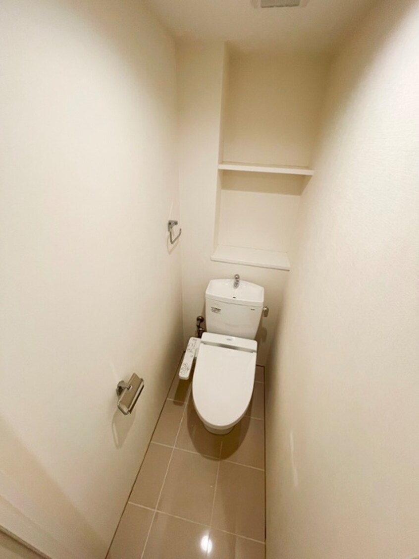 トイレ ALERO三軒茶屋