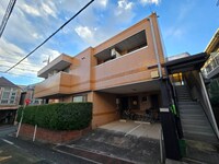 ロイヤルエステート