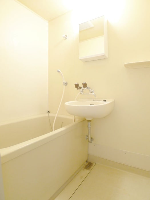 バス／シャワールーム等 エスポワ－ル高田