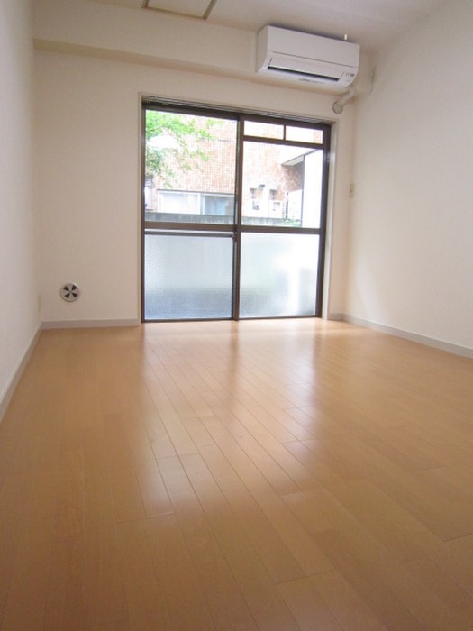 居室 フラッツ松尾