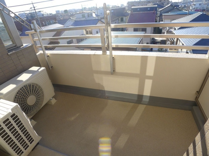ベランダ・バルコニー はせるろーわ