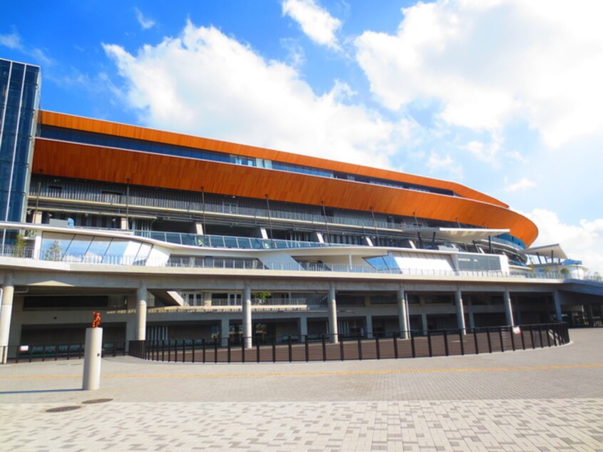 等々力競技場(公園)まで50m フルハウス