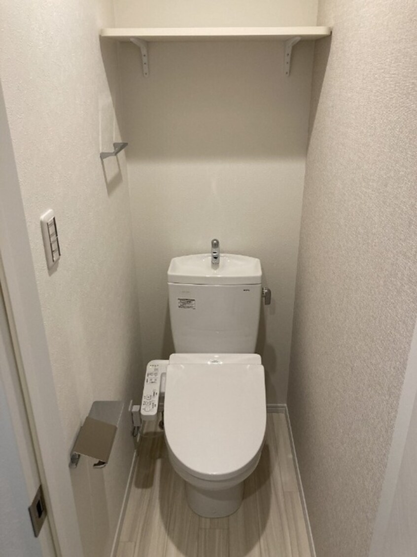 トイレ REGALEST　S　大和田