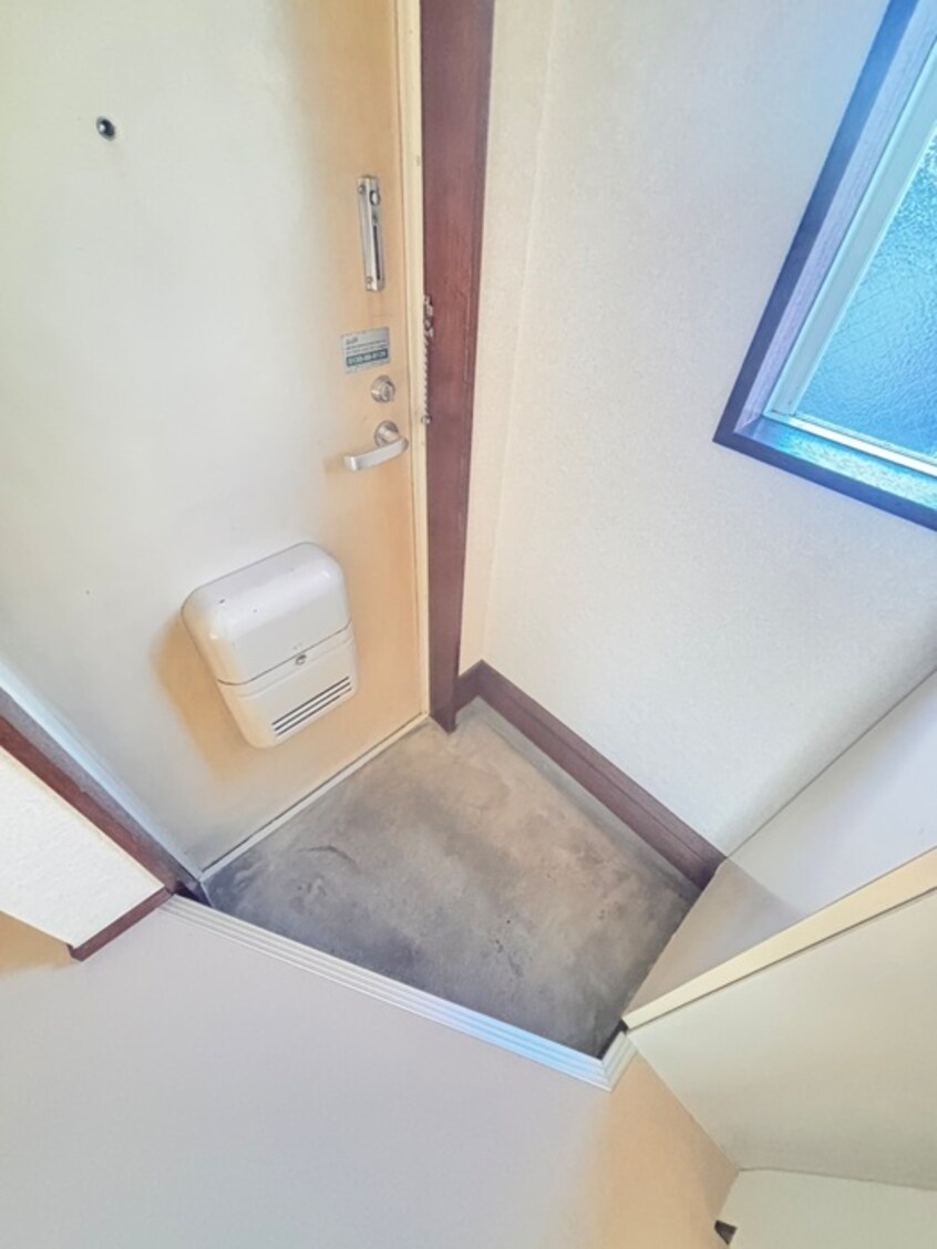 玄関 サンテラス国立南