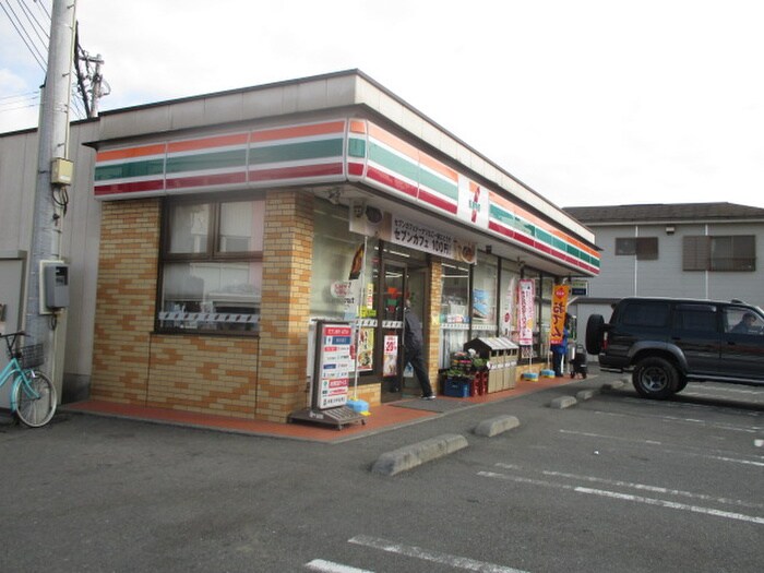 セブンイレブン久末店(コンビニ)まで207m Ｋハイツ