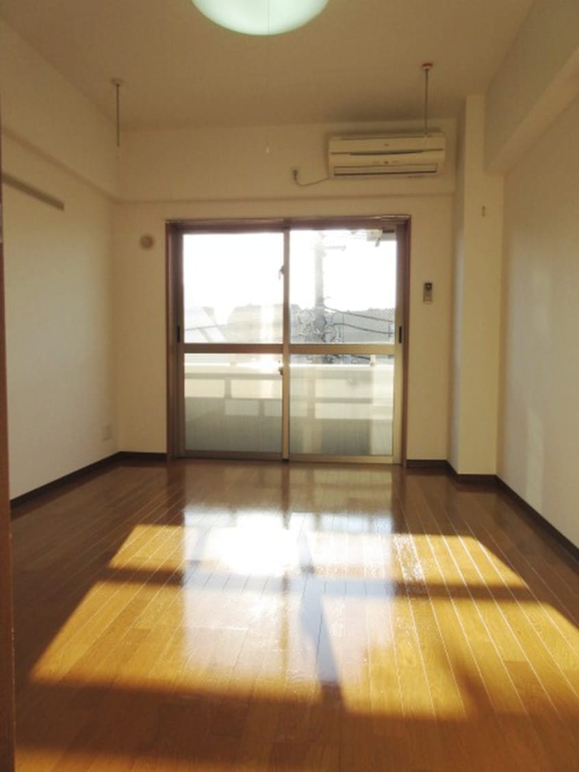 居室 ヴィラフローレンス