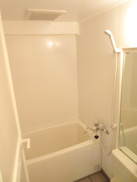 バス／シャワールーム等 ヴィラフローレンス