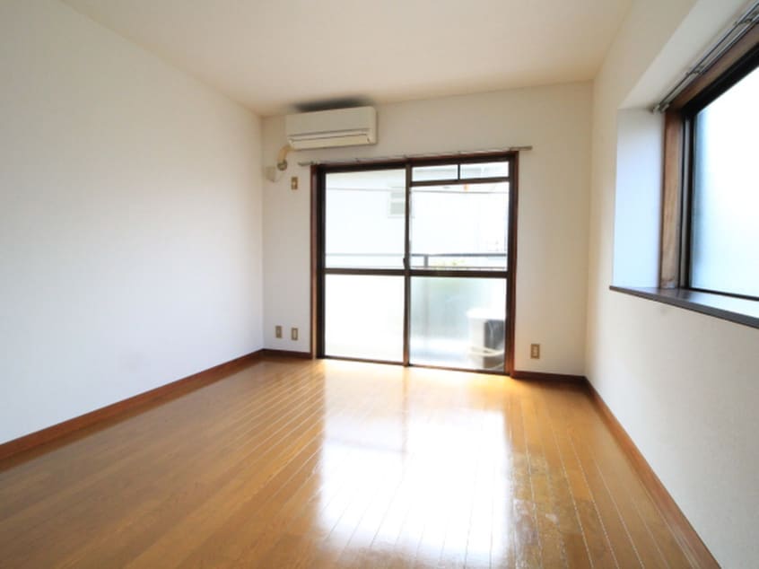 居室 ラフォ－レ白山