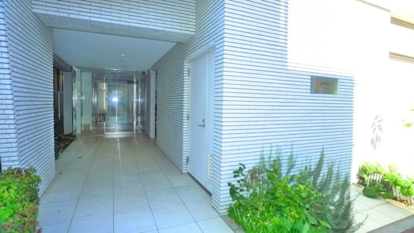 エントランス部分 プロニティ　タナカ