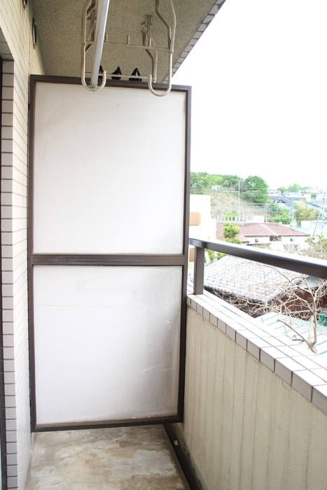 ベランダ・バルコニー セシ－ズ生田