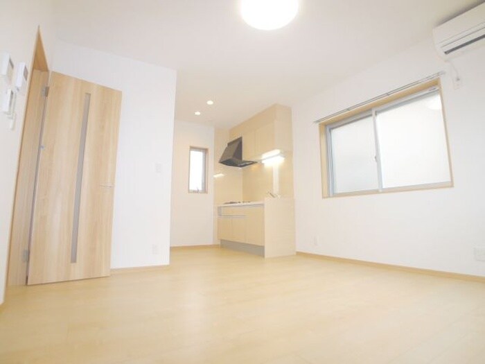 内観写真 フォルクス