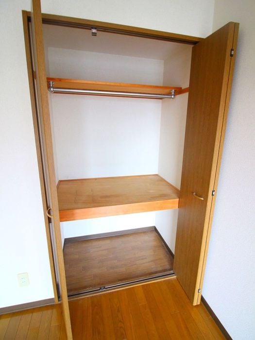 収納 堂山マンション