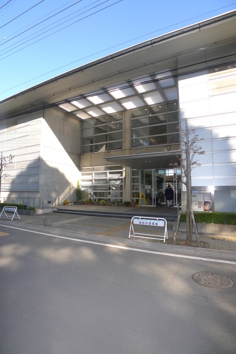 蓮田図書館(図書館)まで160m 堂山マンション