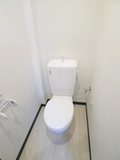 トイレ INSURANCE　BLDG　XⅧ