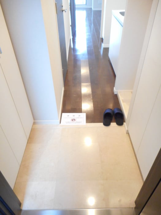 玄関 エスティメゾン赤羽