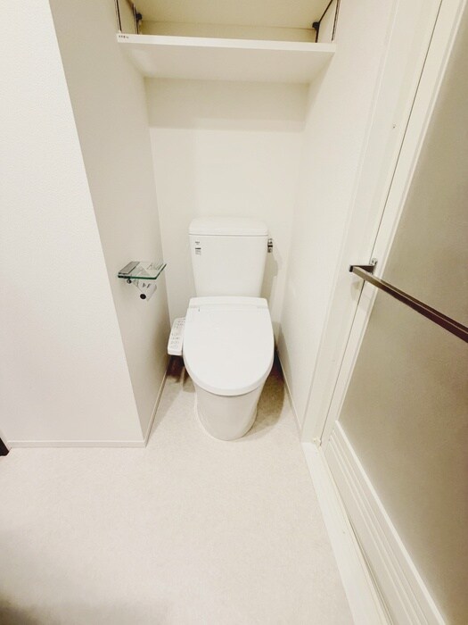 トイレ ｺﾝﾌｫﾘｱ･ﾘｳﾞ森下MUTIO