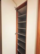 靴箱 ｺﾝﾌｫﾘｱ･ﾘｳﾞ森下MUTIO