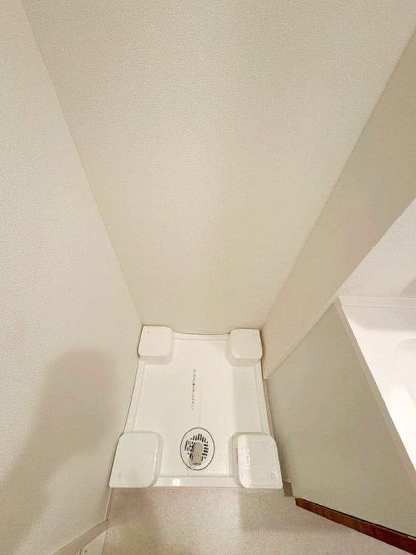 洗濯機置場 ｺﾝﾌｫﾘｱ･ﾘｳﾞ森下MUTIO