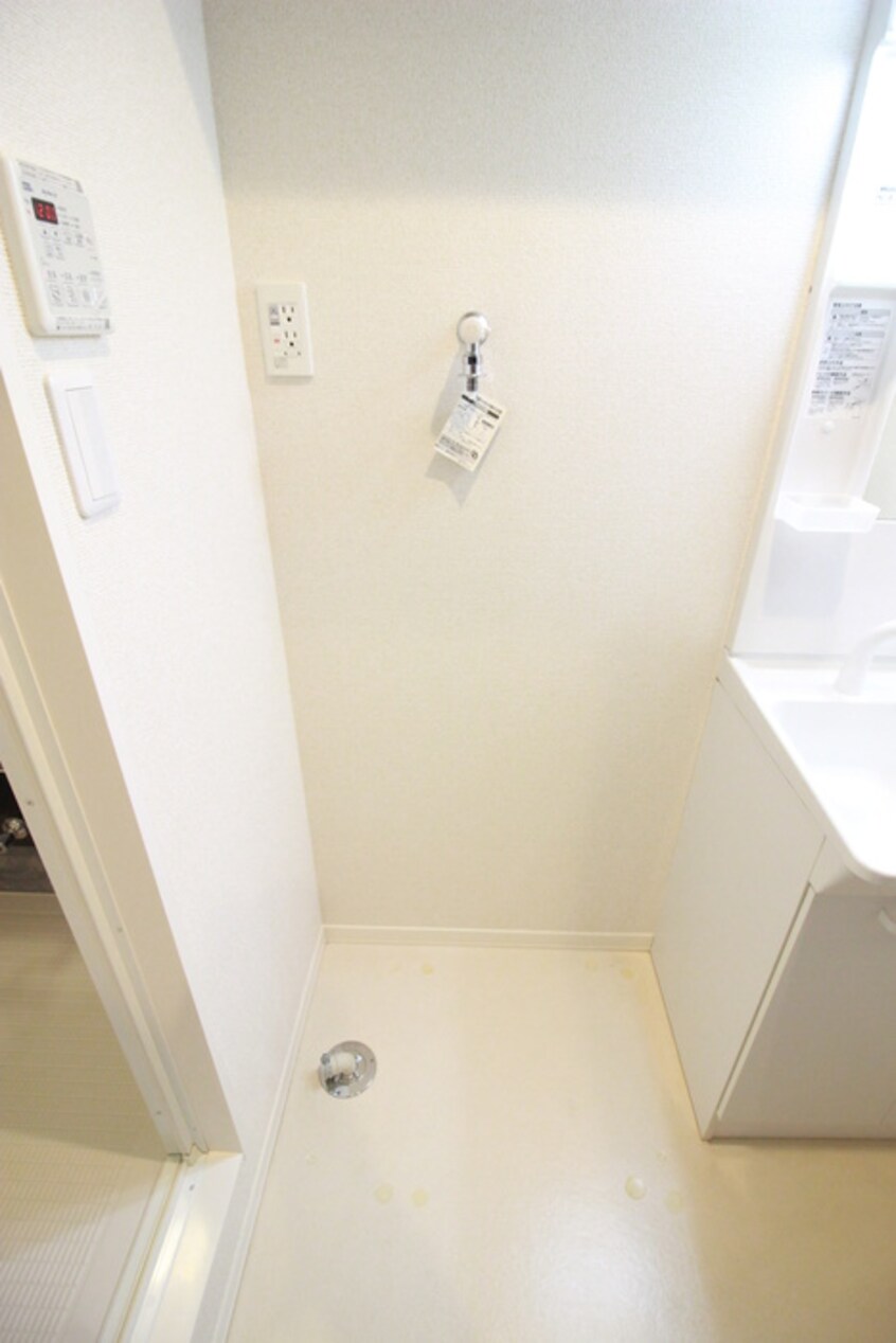 洗濯機置場 ボヌ－ル安藤