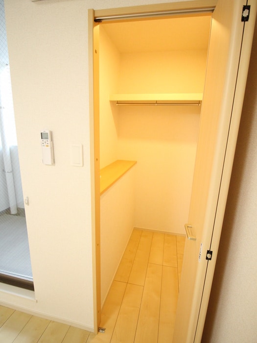 収納 スティル・ブラン