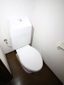 トイレ コ－ポ高井