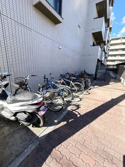 駐輪場 ラレーブ津田沼Ⅳ