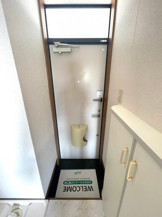 玄関 ﾊﾟ-ｼﾓﾝ