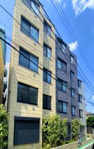 ウェルスクエア高井戸東の外観