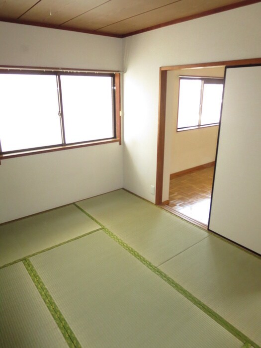 居室 メゾン内野