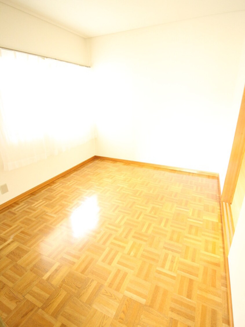 居室 メゾン内野