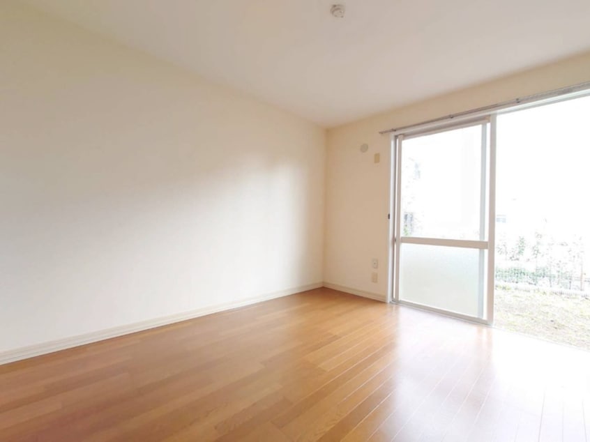 居室 ヴィラ湘南３