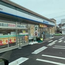 ファミリーマート(コンビニ)まで450m ヴィラ湘南３