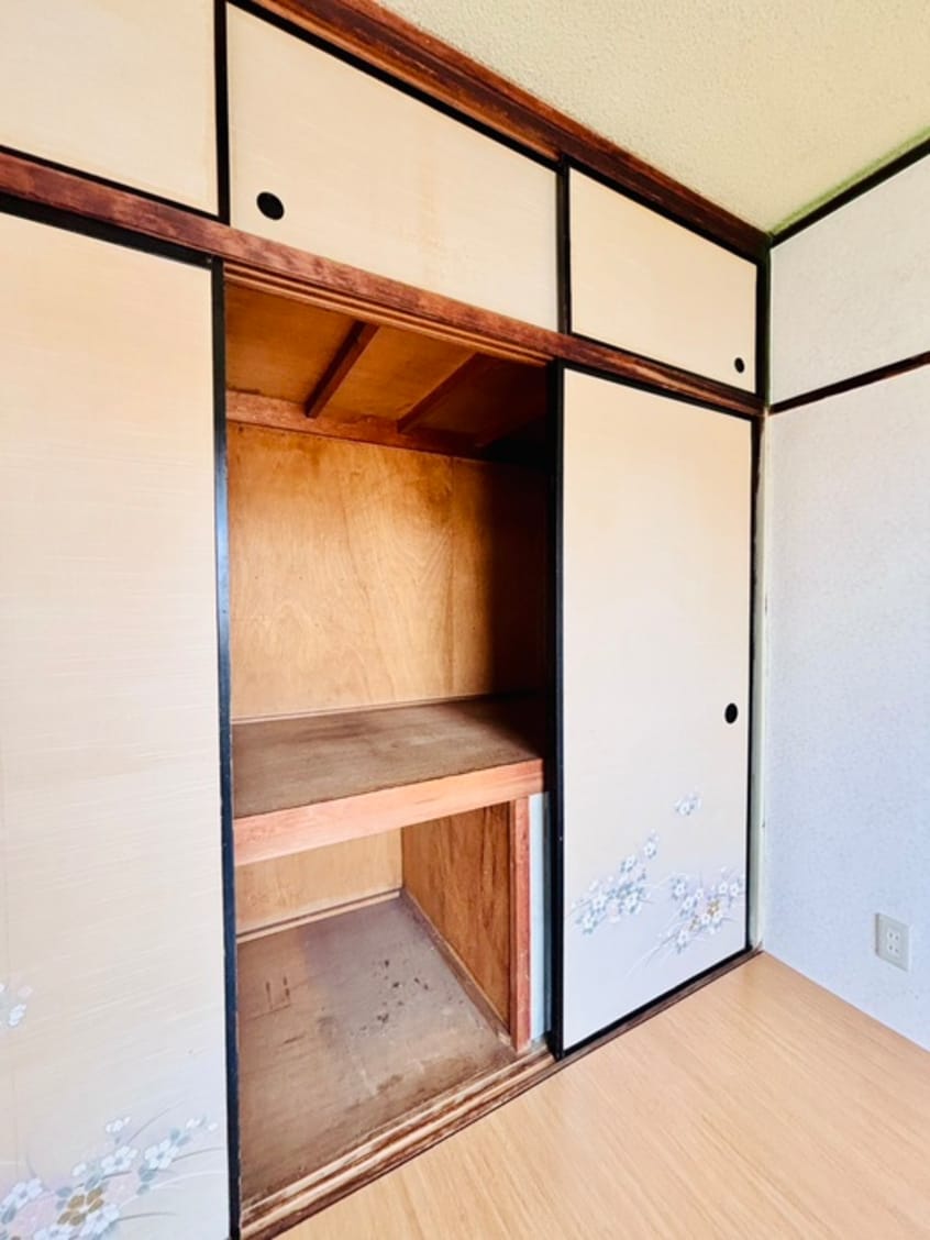 収納 左近山団地3街区25号棟（508）