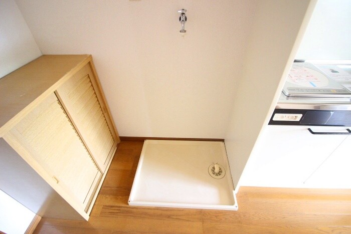 洗濯機置場 メゾンクレ－ル