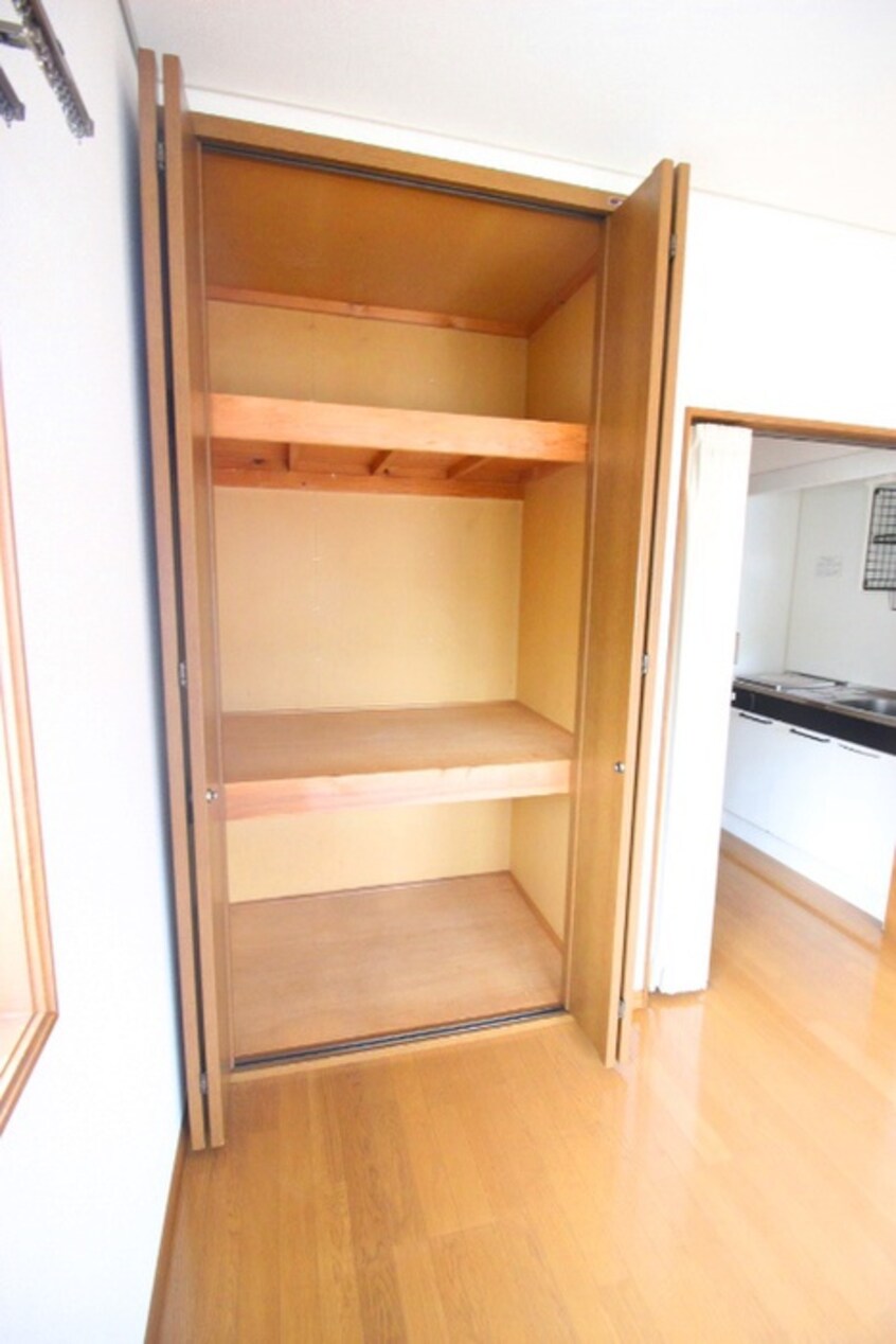 収納 メゾンクレ－ル