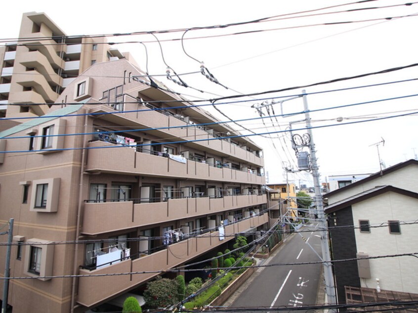 室内からの展望 マセドワーヌ朝霞台