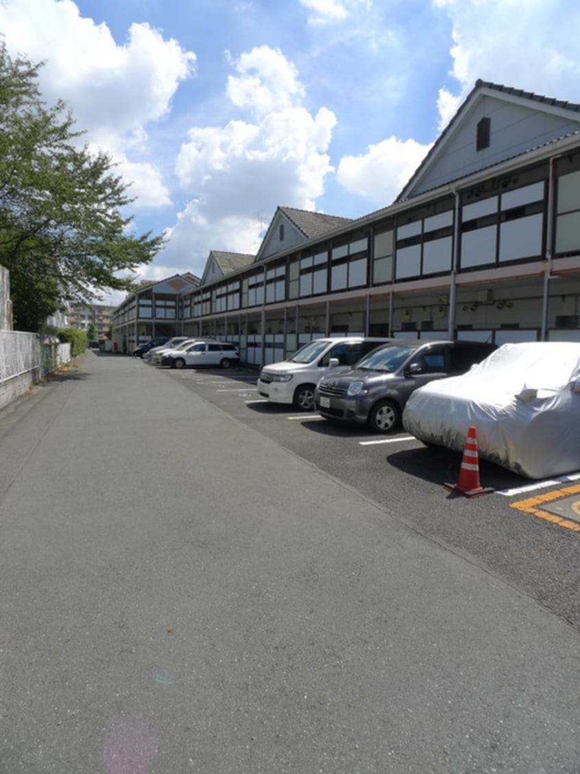 駐車場 メゾン・ドゥ・アンソレイ