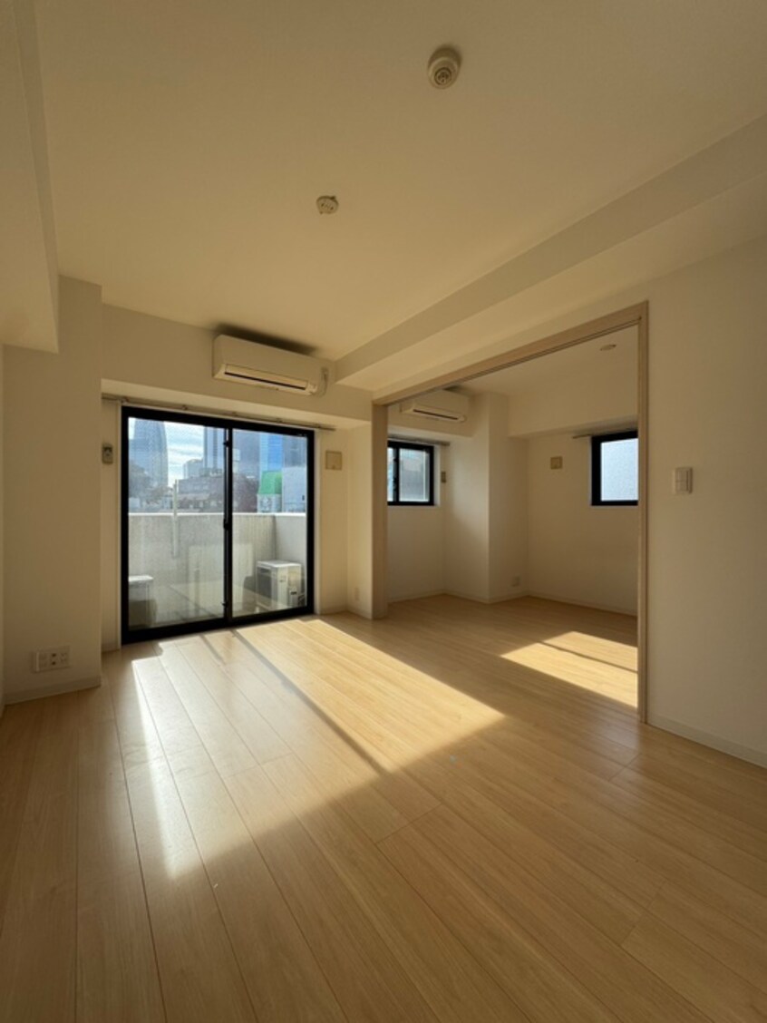 居室 カメリアコート新宿