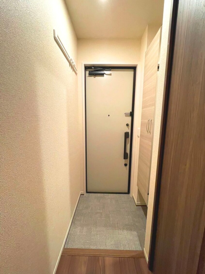 玄関 横浜元町ガーデン離宮A棟