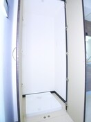 洗濯機置場 アルカンシエル柏